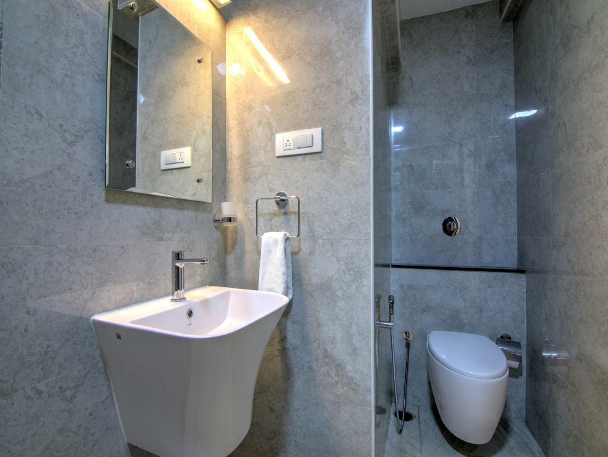 Sunshine Suites Grand Deluxe Бенґалуру Екстер'єр фото